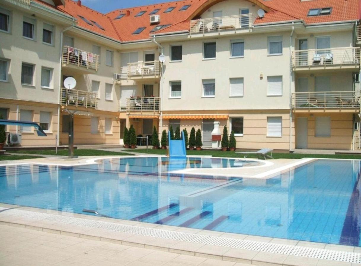 Mirage Wellness Apartman Hajdúszoboszló 外观 照片